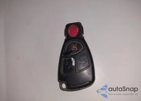 2005 Mercedes-Benz C 230 Kompressor Sport из США, поврежденный, VIN WDBRF40J65F613863